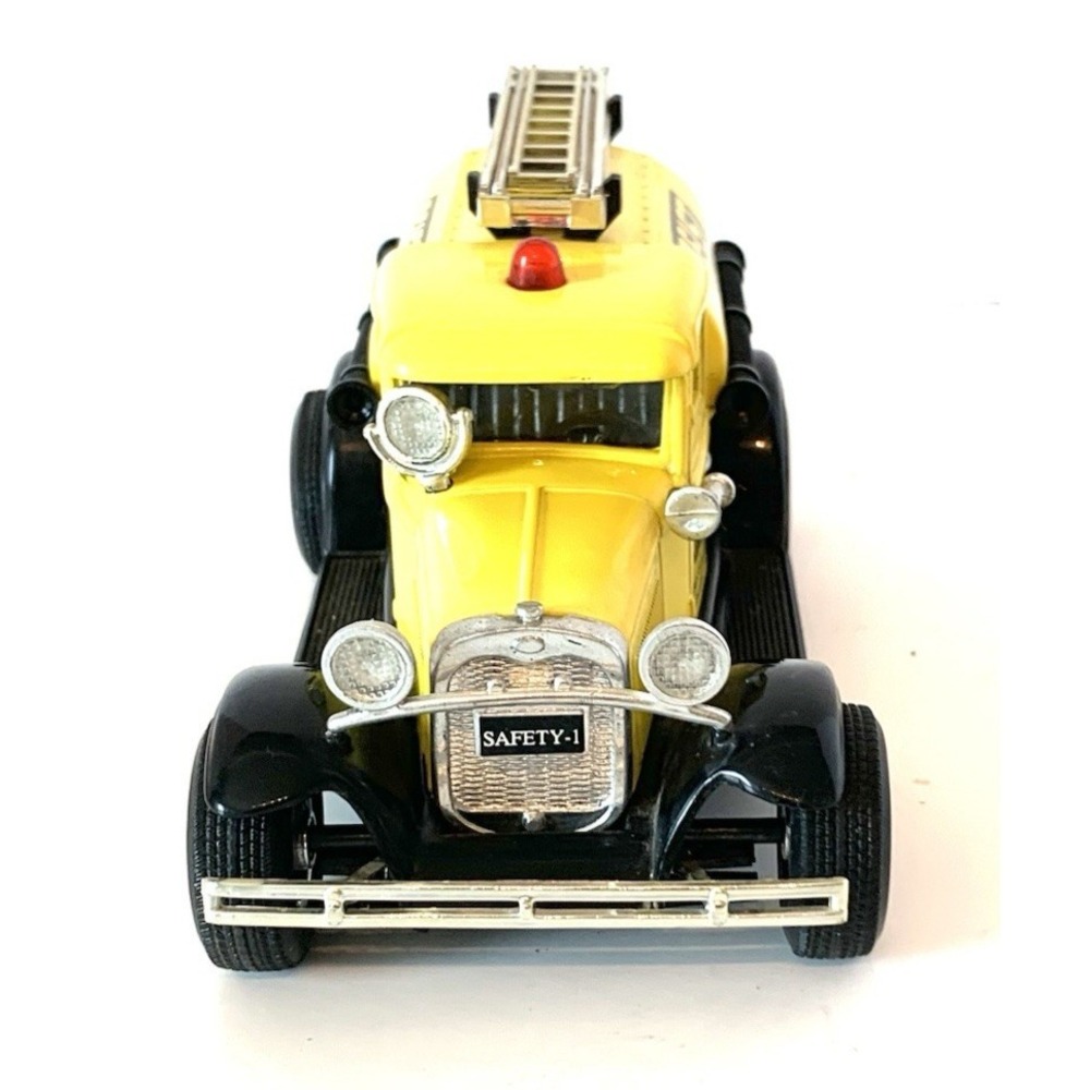 Liberty Classics Deist Safety Model A Street Rod Fire Tanker Diecast Bank 1/25 - Picture 4 of 12
